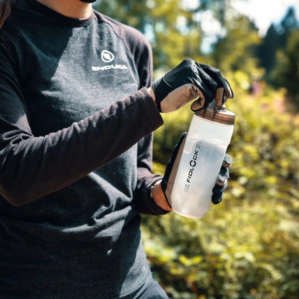 Fidlock TWIST magnetna boca + adapter za bicikl - 590 ml - Motion Blue 